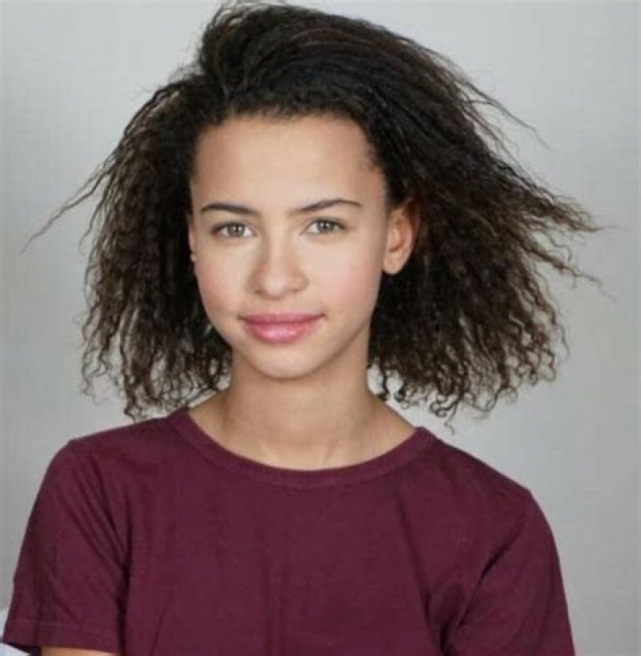 Ashley Aufderheide Height, Weight, Net Worth, Age, Birthday, Wikipedia, Who, Instagram, Biography