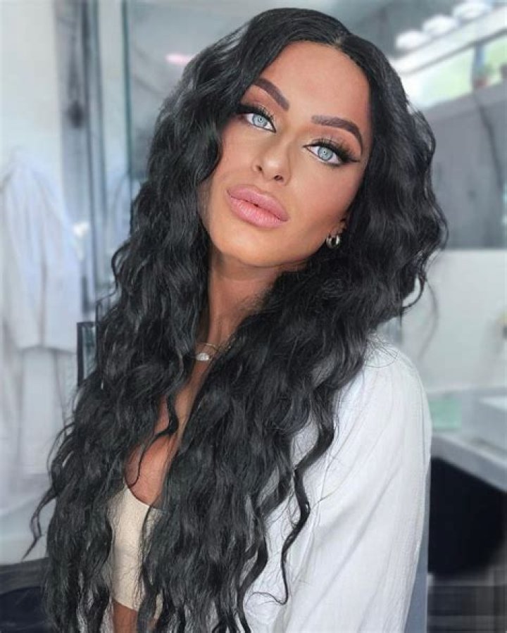 Chloe Marie Bean Height, Weight, Net Worth, Age, Birthday, Wikipedia, Who, Nationality, Biography