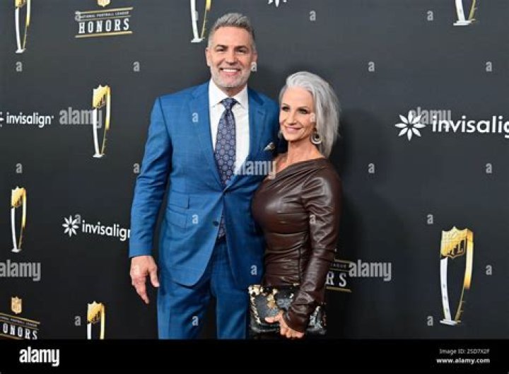 Does Kurt Warner Wife Have Cancer? What Is Brenda Warner Net Worth In 2022?