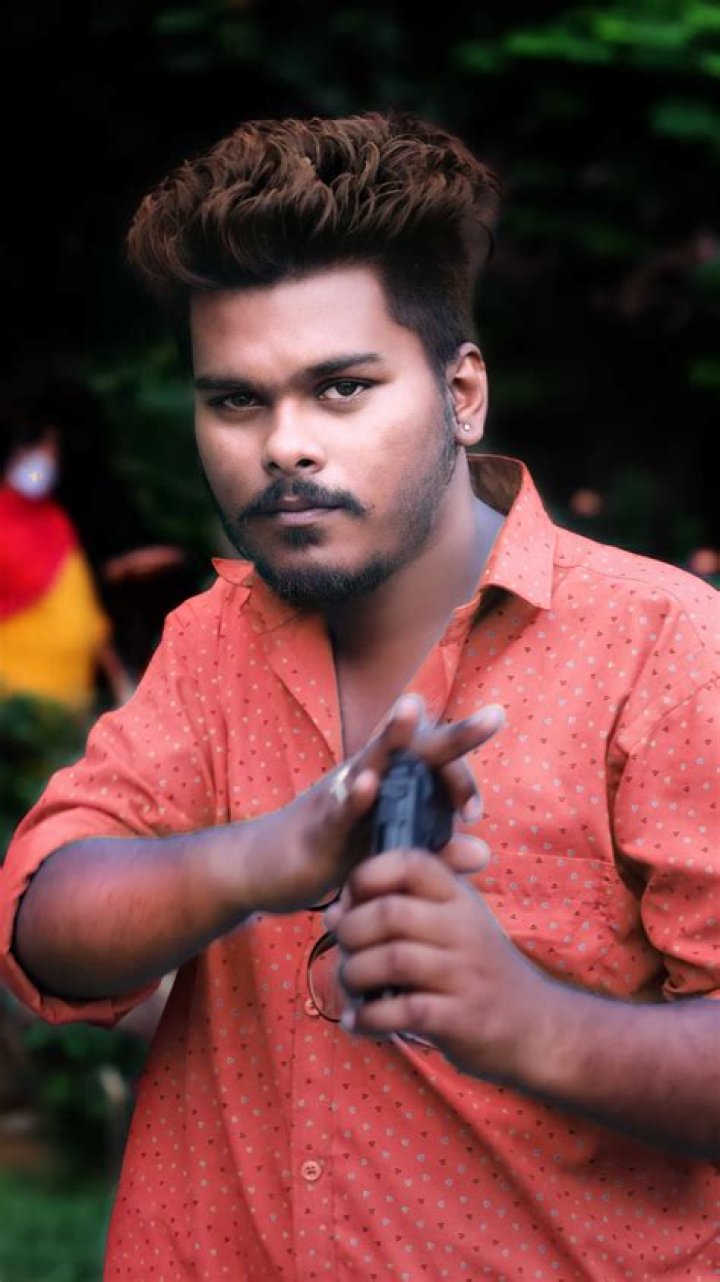 
Mandava Sai Kumar Height, Weight, Net Worth, Age, Birthday, Wikipedia, Who, Nationality, Biography 